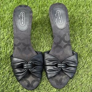Coach Black Bow Detail Mules Size 6B